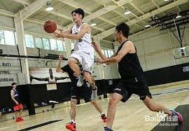 媒体人：哈雷尔事件势必会给所有CBA俱乐部在签署外援事项上敲响警钟