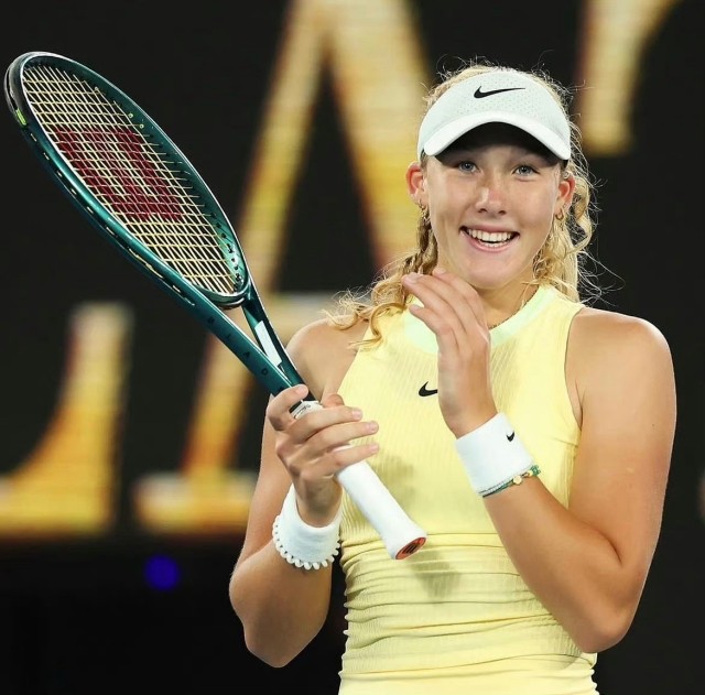 每个队伍由 每个队伍由